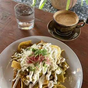 Ummm deli chilaquiles es unos mis platos favoritos aunque todo está muy delicioso