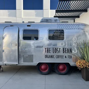 Such a cute lil vehicle to take pics with