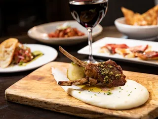 Solera Bar & Tasting Room