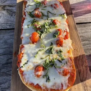 Margherita Flatbread