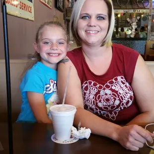 Eatting BIRTHDAY LUNCH B4 Movies