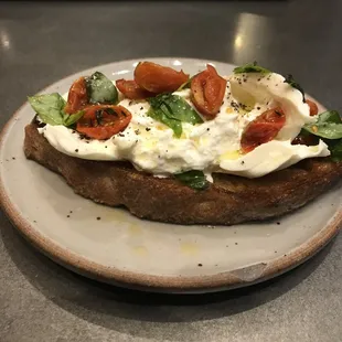Burrata Crostone