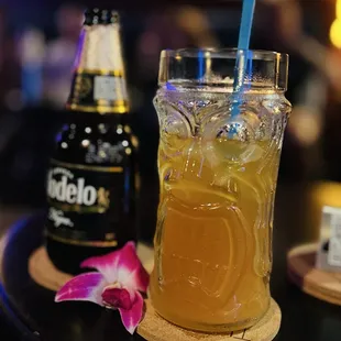 Drinks - Modelo &amp; MaiTai