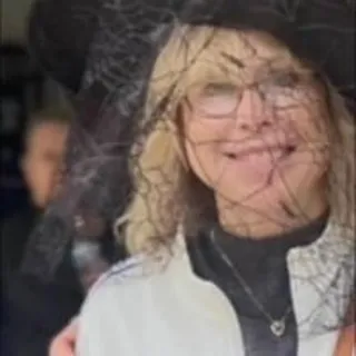 Linda M.