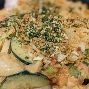 Poke bowl with boo tea rice