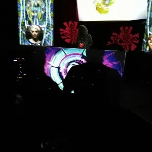 DJ booth (little boots)