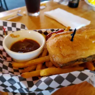 French dip with bbq