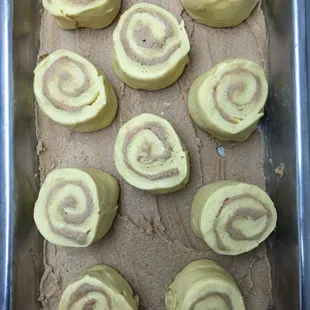 Caramel Cinnamon Rolls!