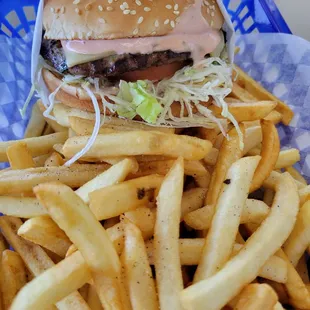 Cheeseburger Combo always (over) delivers. Still better than the corporate fast-food chains, for a little less as of 04/28/2024.