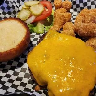 Cheese burger
