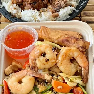 Chicken Adobo and Greedy Daddy (Chicken &amp; Shrimp Pancit and Lumpia - July 2022