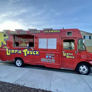 03.30.22 "WestPark Wednesday" food truck at the Nela Luken Park in Roseville