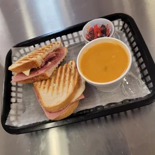 soups and chowder, chowder, food, soup