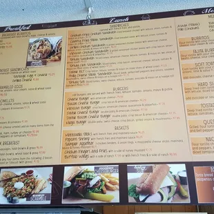 Small place, friendly people and good food.