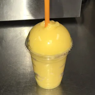 Peach mango smoothie