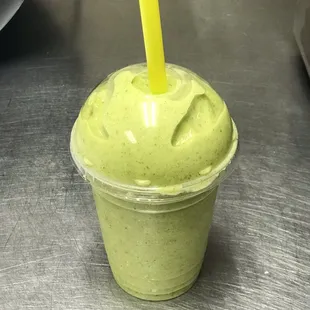 Going green smoothie with whey protein