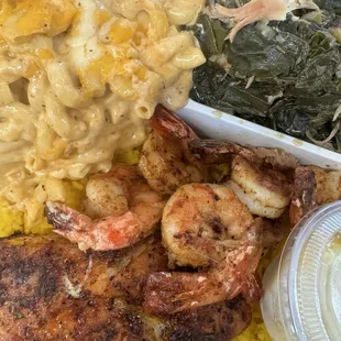 Mac n cheese is my favorite dish !! Every time I go it's baked just to my perfection