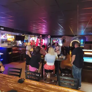 Cold beer, great food and a very friendly atmosphere