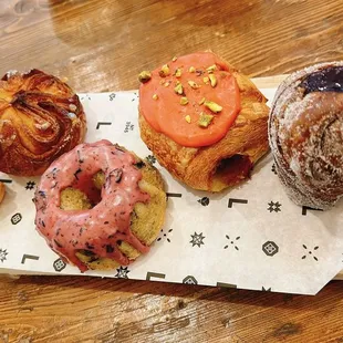 dough desserts, donuts, food