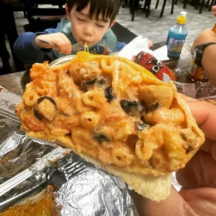 Pizza Mac and cheese