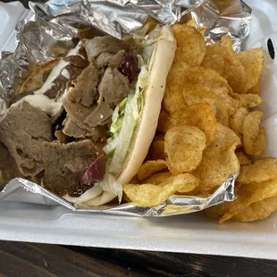 Gyro with chips.