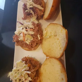 Pulled Pork Sliders