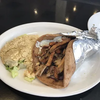 Grecian Chicken Pita
