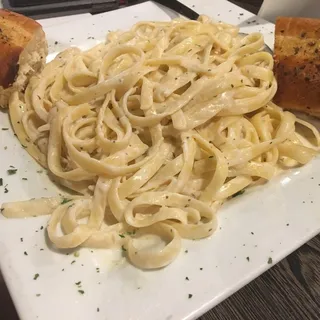 Fettuccine Alfredo