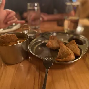 Sambar Vada and Vegetable Samosa