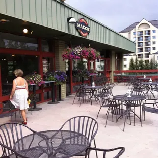 tables and chairs outside a restaurant
