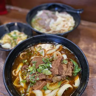 Szechuan beef noodle