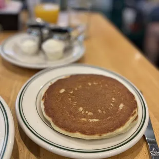 Magnolia Pancakes