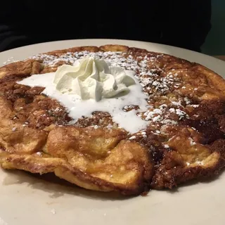 Authentic Apfel Pfannekuchen