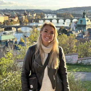 Julia W.