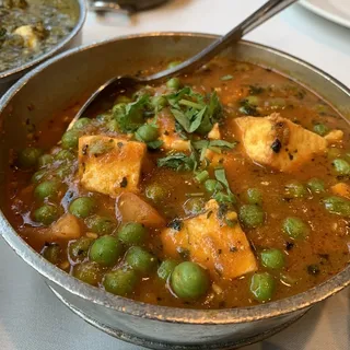 Mutter Paneer