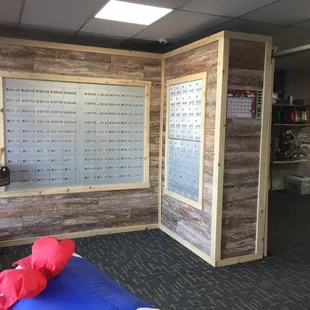 Over 300 individual and small businesses customers supported with mailbox rentals.