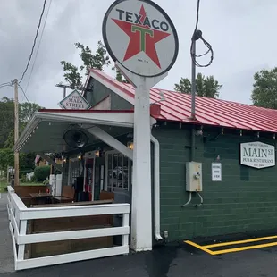 Looks like a gas station but it&apos;s a pub.