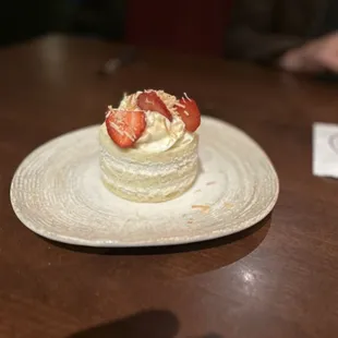 Coconut cream Majestic Coconut Cake V