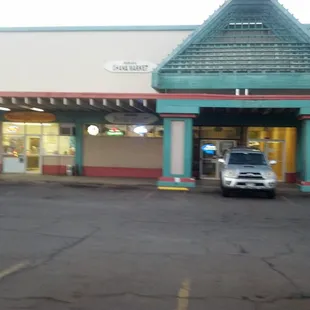 View facing east bound. Across of 7-11