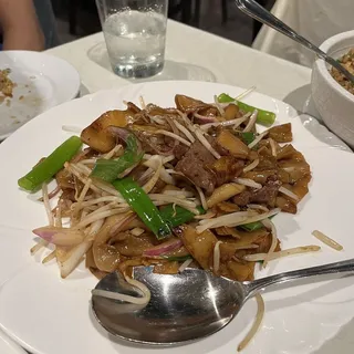Beef Chow Fun/