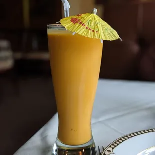 Mango lassi