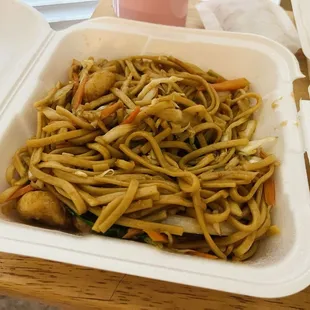shrimp lo mein
