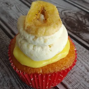 Banana Puddin&apos; Cupcakes