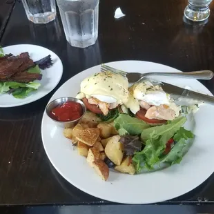 Salmon Benedict