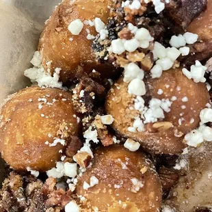 MAPLE GOAT CHEESE DONUTS