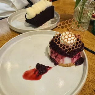 Vanilla bean berry dessert