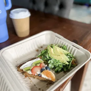 VEGAN breakfast pizza for Sunday Brunch! Taters in Paradise &amp; Cereal Killer!