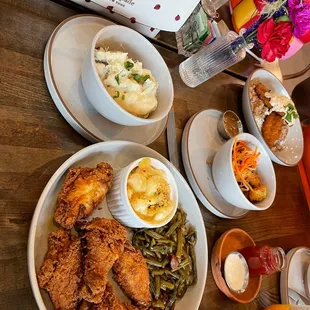 Fried chicken  Green beans  Mashed potatoes  Mac N Cheese  Chicken fried okra