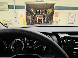 Eiser's Drive Thru