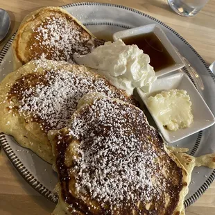 Classic Buttermilk Pancakes